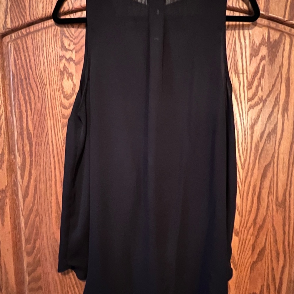 SOLD!! 2 for $12 💲⬇️ - Torrid Black Sleeveless Blouse